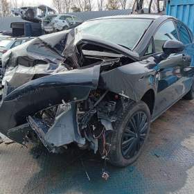Seat Leon II 1.6 TDI ( CAY ) 77kW r.2009 černá  / 19245411