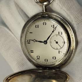 Foto inzerátu Starožitné pánské tříplášťové celostříbrné kapesní hodinky
