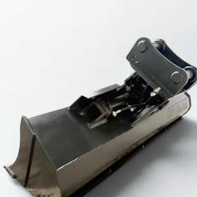 Foto inzerátu Hydraulická lžíce na svahy 170 cm 6–10,5 t