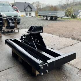 Foto inzerátu Nivelační nosník hydraulický grejdr 120cm 1,5-2,5t 