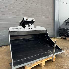 Skandinávská hydraulická vyrovnávací lopata 140cm MECALAC 8,5- 11t / 19251980