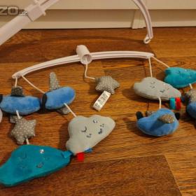 Foto inzerátu Kolotoč nad postýlku BabyOno s hudbou a hračkami