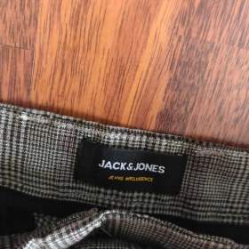 Foto inzerátu Pánské kalhoty Jack & Jones, Slim Fit, velikost W33/L32