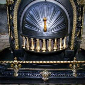 Foto inzerátu V.I.P. starožitný originální funkční krb.