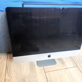 Foto inzerátu iMac (21.5-inch, Late 2015) - zamknutý
