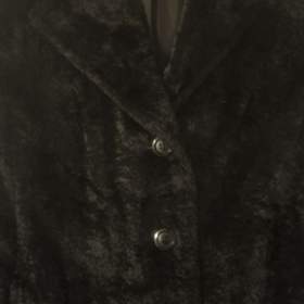 Foto inzerátu Dámský zimní kožešinový kabát.