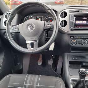 Foto inzerátu VW Tiguan 2,0 TDi 110kW Lounge r.v.2016