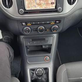 Foto inzerátu VW Tiguan 2,0 TDi 110kW Lounge r.v.2016