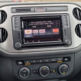 Foto inzerátu VW Tiguan 2,0 TDi 110kW Lounge r.v.2016