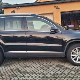 Foto inzerátu VW Tiguan 2,0 TDi 110kW Lounge r.v.2016