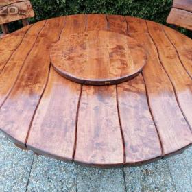 Foto inzerátu Stůl Kulatý z masivu