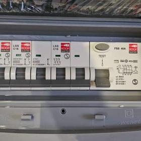 Foto inzerátu Stavební antoníček, rozvaděč