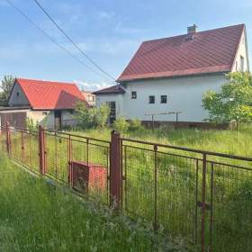 Rodinny dum + garaz + hospodarska budova / 19271768