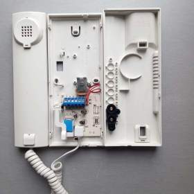 Foto inzerátu Domácí telefon