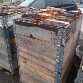 Foto inzerátu Palivové dřevo modřín 