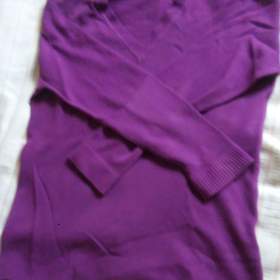 Foto inzerátu Dámské svetry