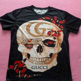 Fotka k inzerátu Tričko GUCCI.  / 19922805