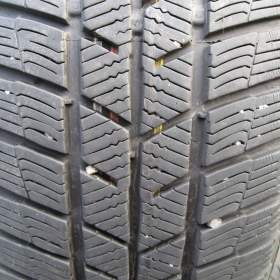 PRODÁM ZIMNÍ PNEU 205/55 R16 BARUM POLARIS5 91T 2x / 19287183