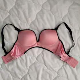 Fotka k inzerátu Podprsenky / 19627271