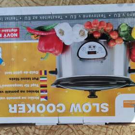 Foto inzerátu Pomalý hrnec -nepoužitý - s keramickou nádobou o objemu 3,5 l ,200W