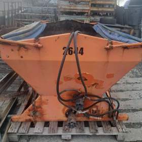 Fotka k inzerátu Komunální sypač pro multicar m25 m26. m27. m30 fumo / 19380486