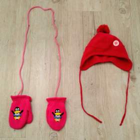 Fotka k inzerátu Dívčí zimní čepice a rukavice vel.80/86 / 16105798