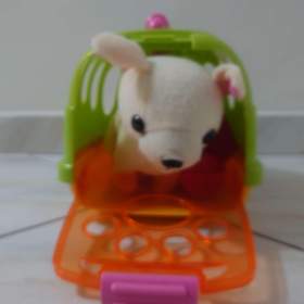 Foto inzerátu Přepravka, plyšák a příslušenství.