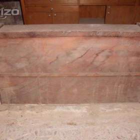 Foto inzerátu část skříně