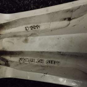 Foto inzerátu Originální sada kol MERCEDES GLA W156 19 - Zimní pneu 235/ 45/ R19