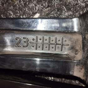 Foto inzerátu Originální sada kol VOLVO V60 S90 V90 19 - Zimní pneu 235/ 40/ R19