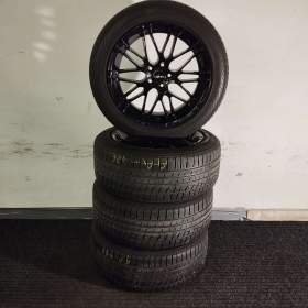 Foto inzerátu Originální sada kol OXIGIN 14 OXROCK 19 - Zimní pneu