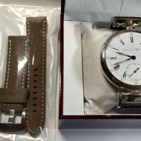 Fotka k inzerátu Starožitné stříbrné hodinky IWC Schaffhausen s krabičkou, páskem navíc, záruční list. / 19010350