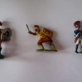Foto inzerátu cínoví vojáčci ze sbírky -prodej
