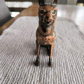 Foto inzerátu PRODÁM PEJSKA NA ZAPALOVÁNÍ DOUTNÍKŮ A CIGARET – STAROŽITNOST