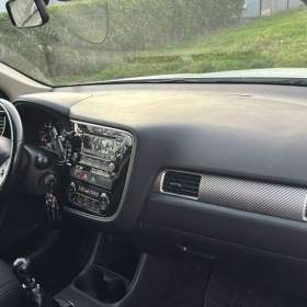 Foto inzerátu Prodej auta 4x4 Mitsubishi Outlander,