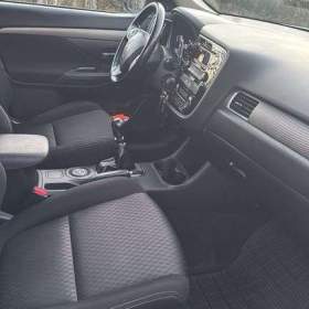 Foto inzerátu Prodej auta 4x4 Mitsubishi Outlander,