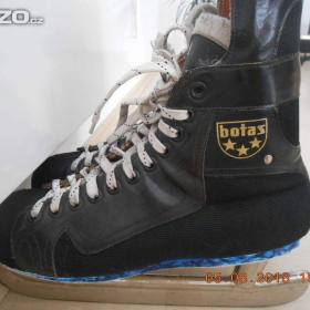 Prodám pánské zimní brusle Botas, vel.30 / 19297053