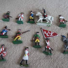 Foto inzerátu Cínové figurky - rytíři .7.letá válka a další vojáčci
