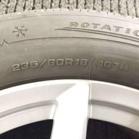 Foto inzerátu Originální sada kol VOLVO XC60 SILVER ALLOY WHEEL 18