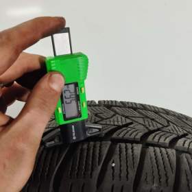 Foto inzerátu Originální sada kol VOLVO XC60 SILVER ALLOY WHEEL 18