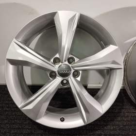 Foto inzerátu Originální sada ALU disků AUDI Q5 SQ5  19