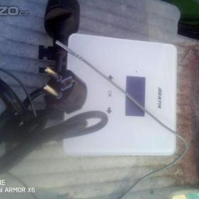 Fotka k inzerátu Prodám měnič / 19629545