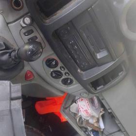 Foto inzerátu Renault trafic 1.9 dci 74kw Opel Vivaro díly 