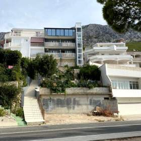 Foto inzerátu Apartmán v první řadě od moře / Chorvatsko / Omiš 