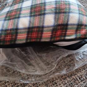 Foto inzerátu nový polštář pro psa