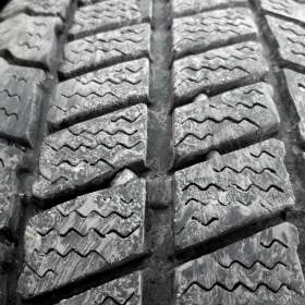 Sada pěkných zimních zátěž. pneu 195/65 R16C Barum / 19309270