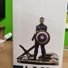 Foto inzerátu Iron Studios - Captain America - First10 years