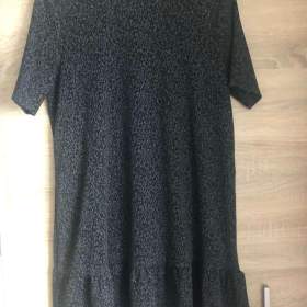 Fotka k inzerátu Šaty, vel. 40 / 17402889