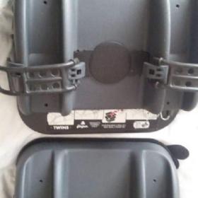 Foto inzerátu Magnetický držák lyží