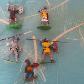 Foto inzerátu cínoví vojáčci ze sbírky -prodej